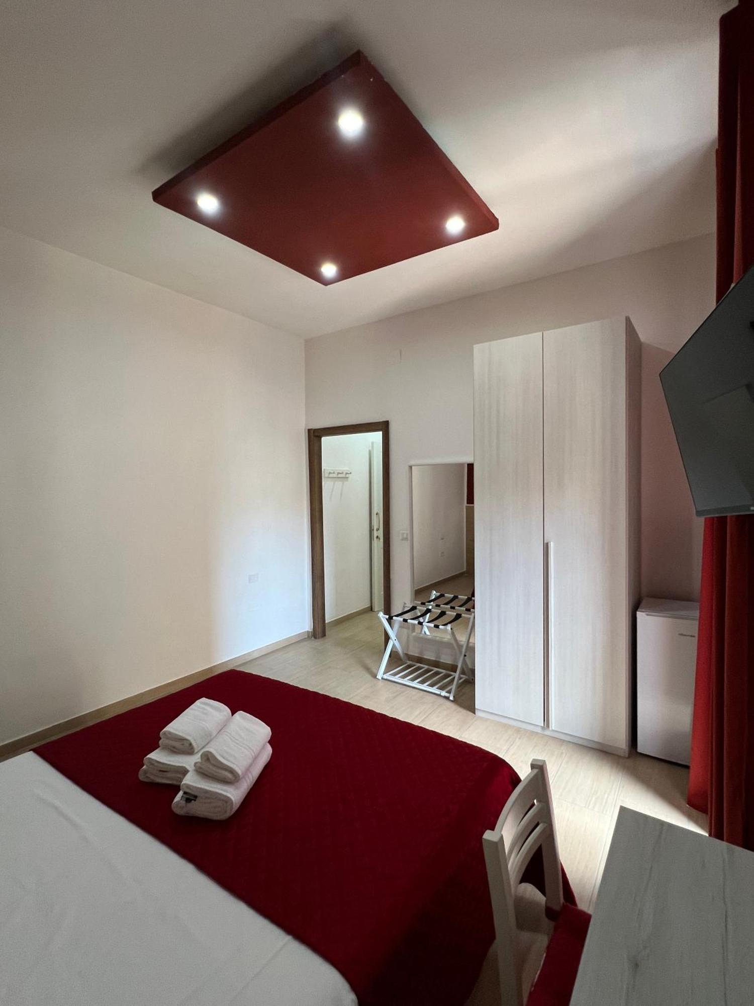 Napoli Central Gate Ngoại thất bức ảnh